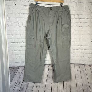 5.11 Tactical Men's Cotton Canvas Pants Cargo Utility Style 74251 size 44/30